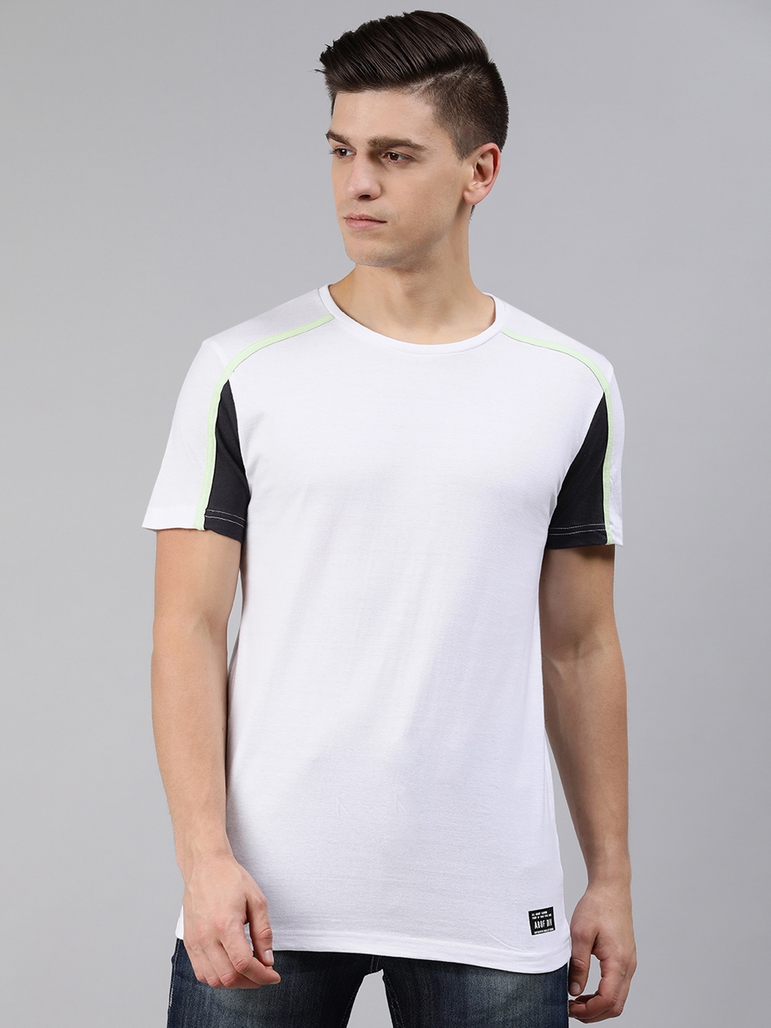 

abof Men White Colourblocked Sleeves T-shirt
