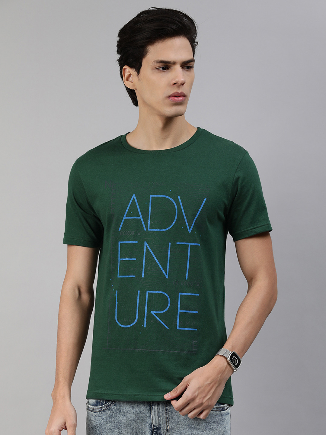 

abof Men Green Typography Printed Pure Cotton T-shirt