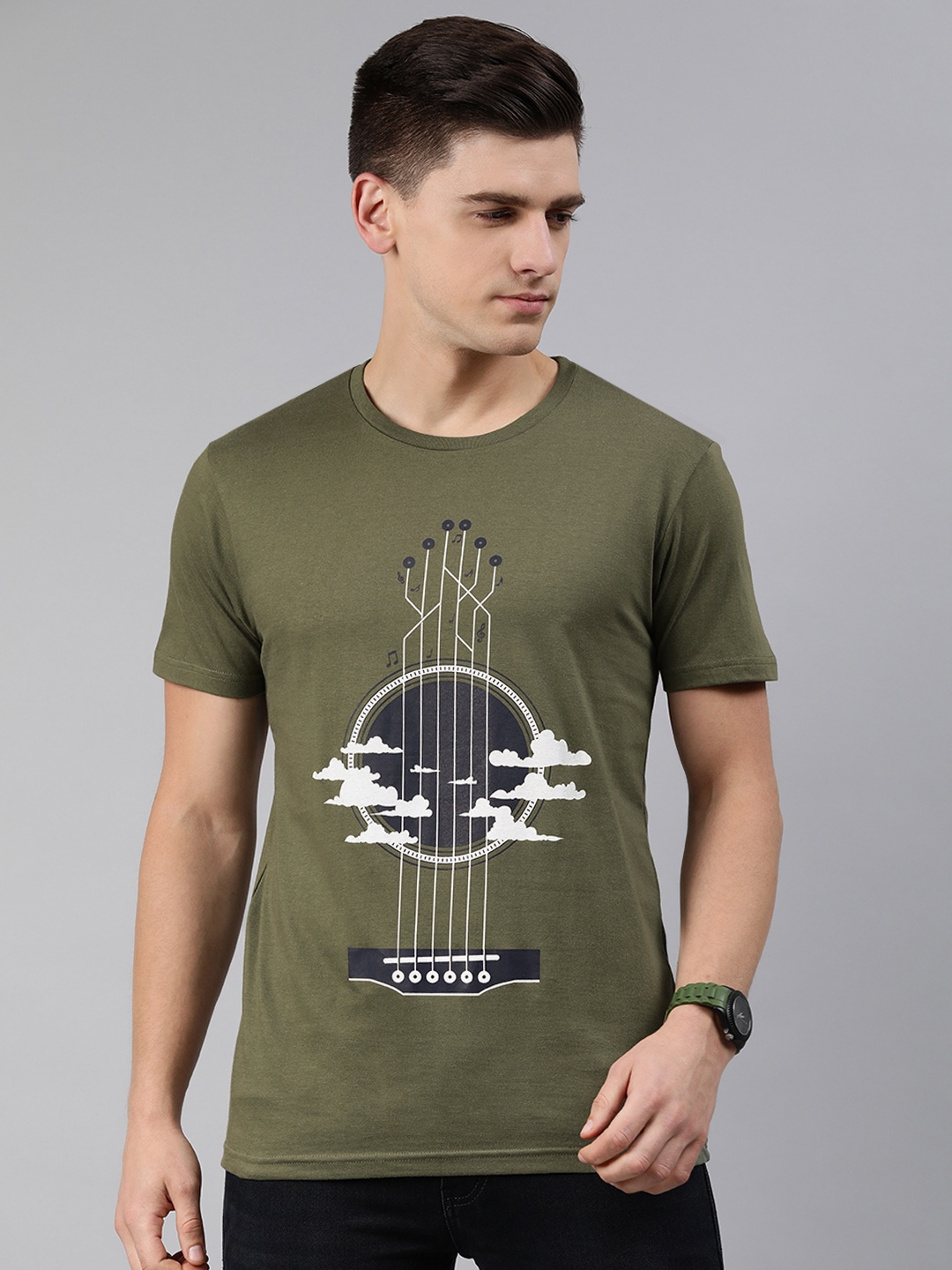 

abof Men Olive Green White Printed Pure Cotton T-shirt