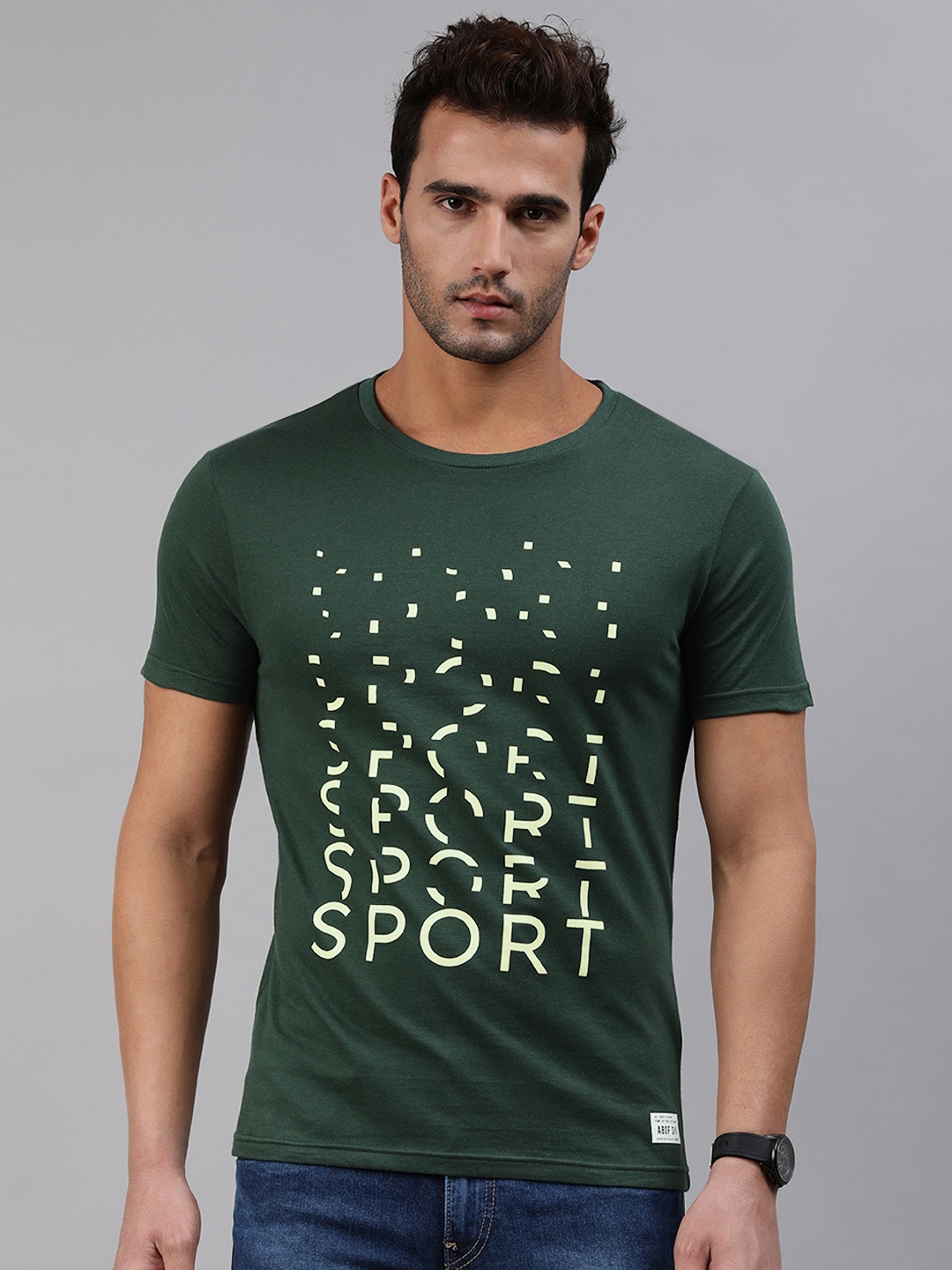 

abof Men Green Typography Printed Round Neck Pure Cotton T-shirt