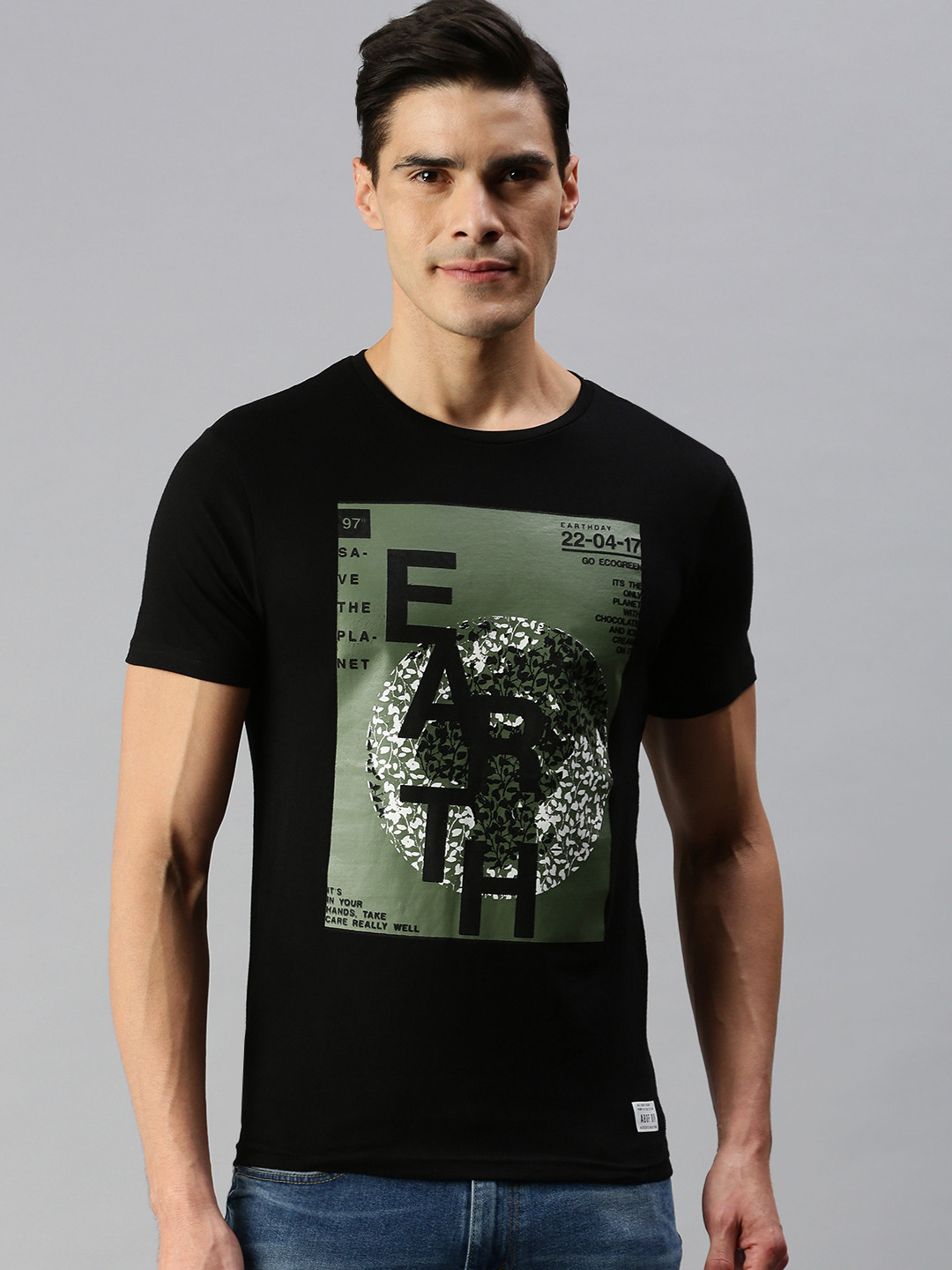 

abof Men Black & Olive Green Graphical Printed Short Sleeved casual T-shirt