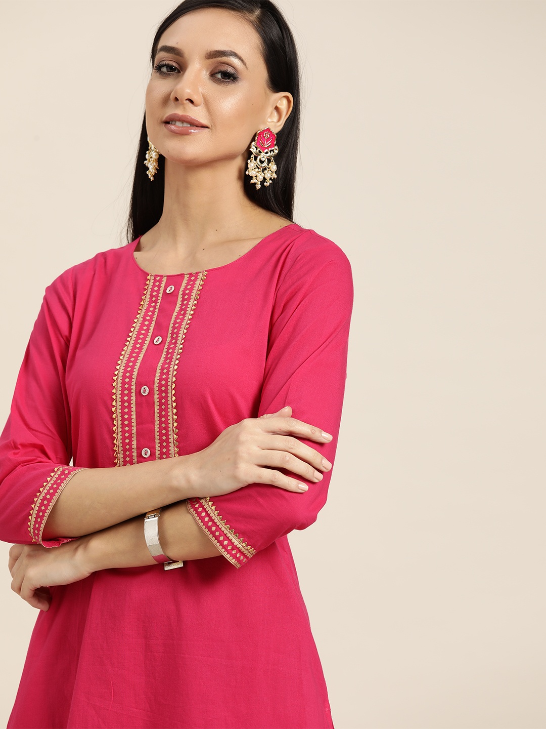 

Sangria Women Pink & Golden Cotton Yoke Design Gotta Patti Kurta