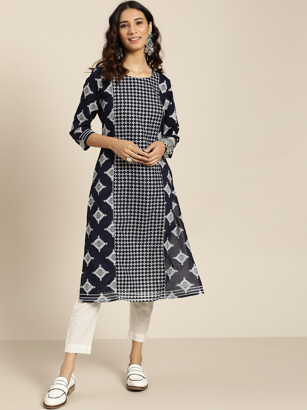 

Sangria Women Navy Blue & White Cotton Ethnic Motifs Printed Kurta