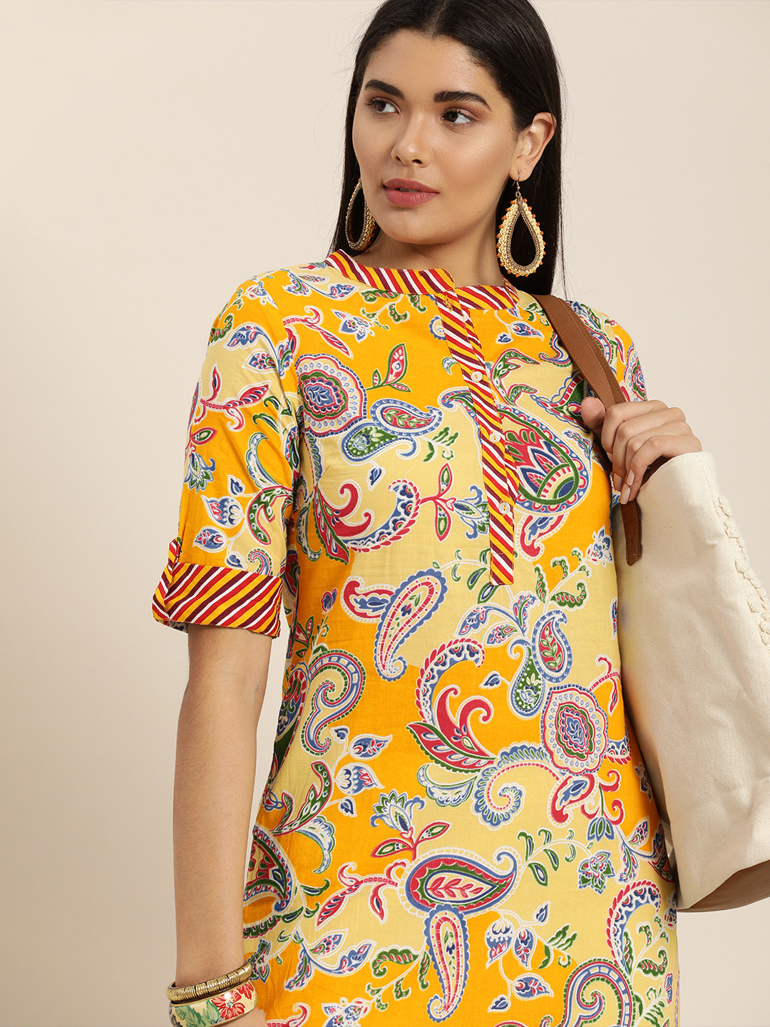 

Sangria Women Yellow Paisley Printed Kurta