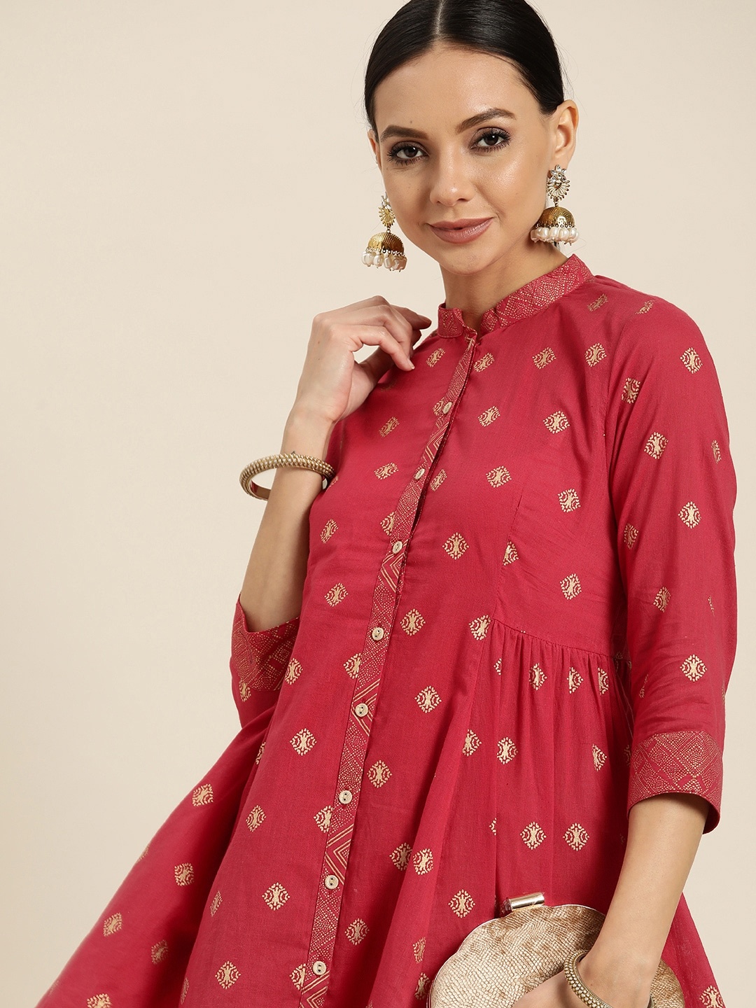 

Sangria Ethnic Gold Foil Print Mandarin Collar A-Line Longline Top, Maroon