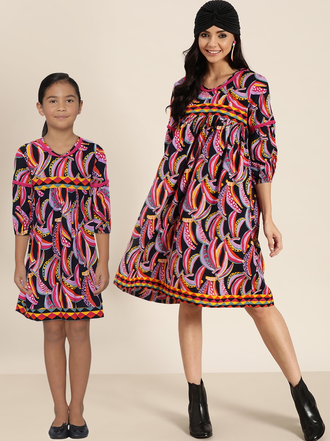 

Sangria Girls Black & Purple Printed Empire Dress