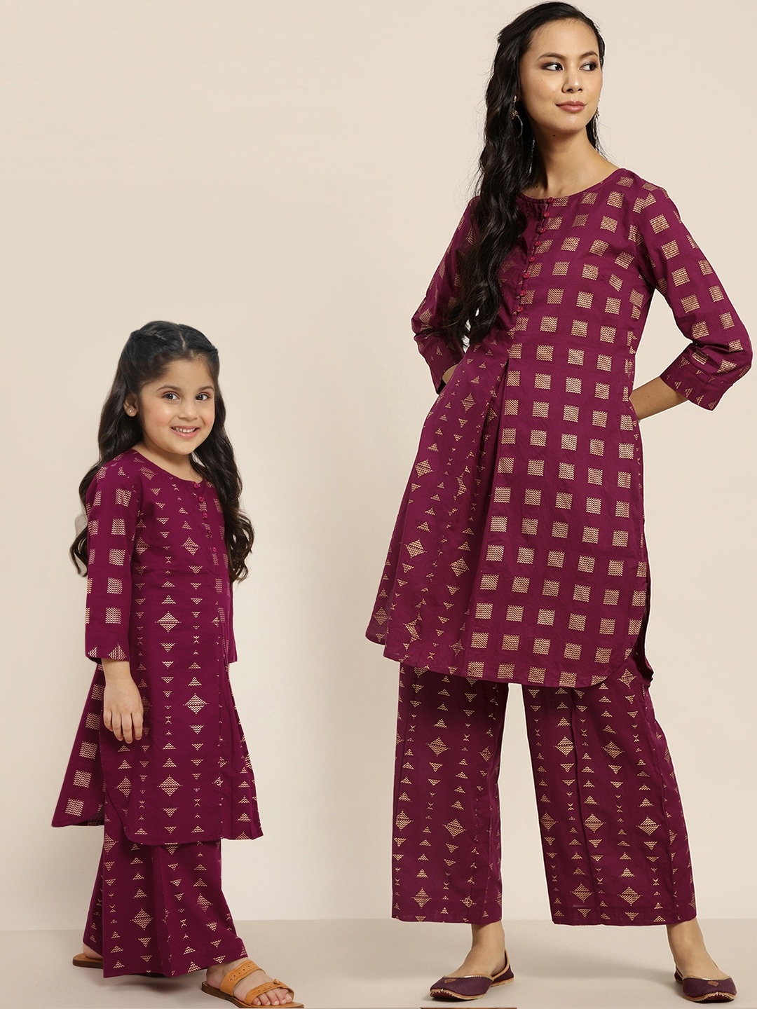 

Sangria Girls Burgundy & Golden Geometric Foil Print Pure Cotton Kurta with Palazzos