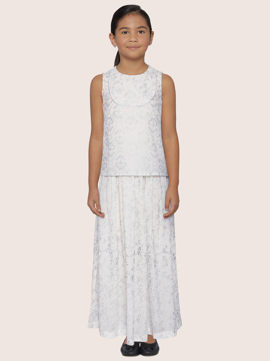 

Sangria Girls White & Silver Geometric Foil Print Pure Cotton Lehenga Choli