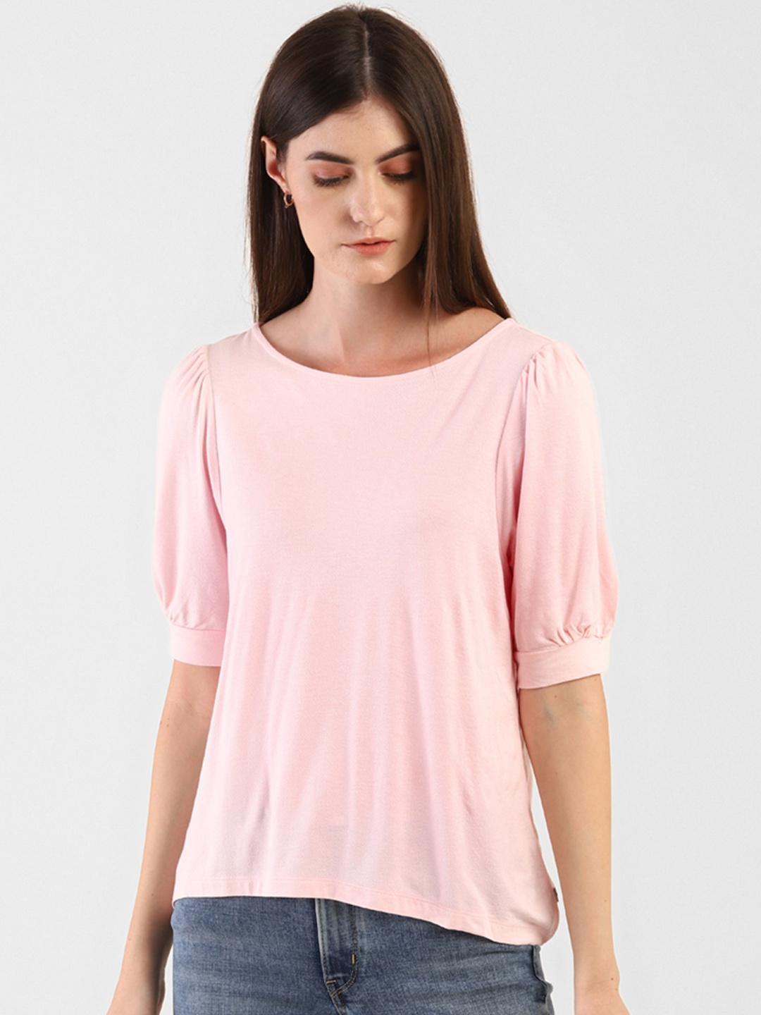 

Levis Women Pink Puff Sleeves T-shirt