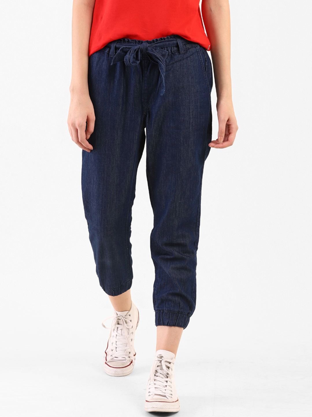 

Levis Women Blue Solid BNG WB BELTED Jogger Jeans