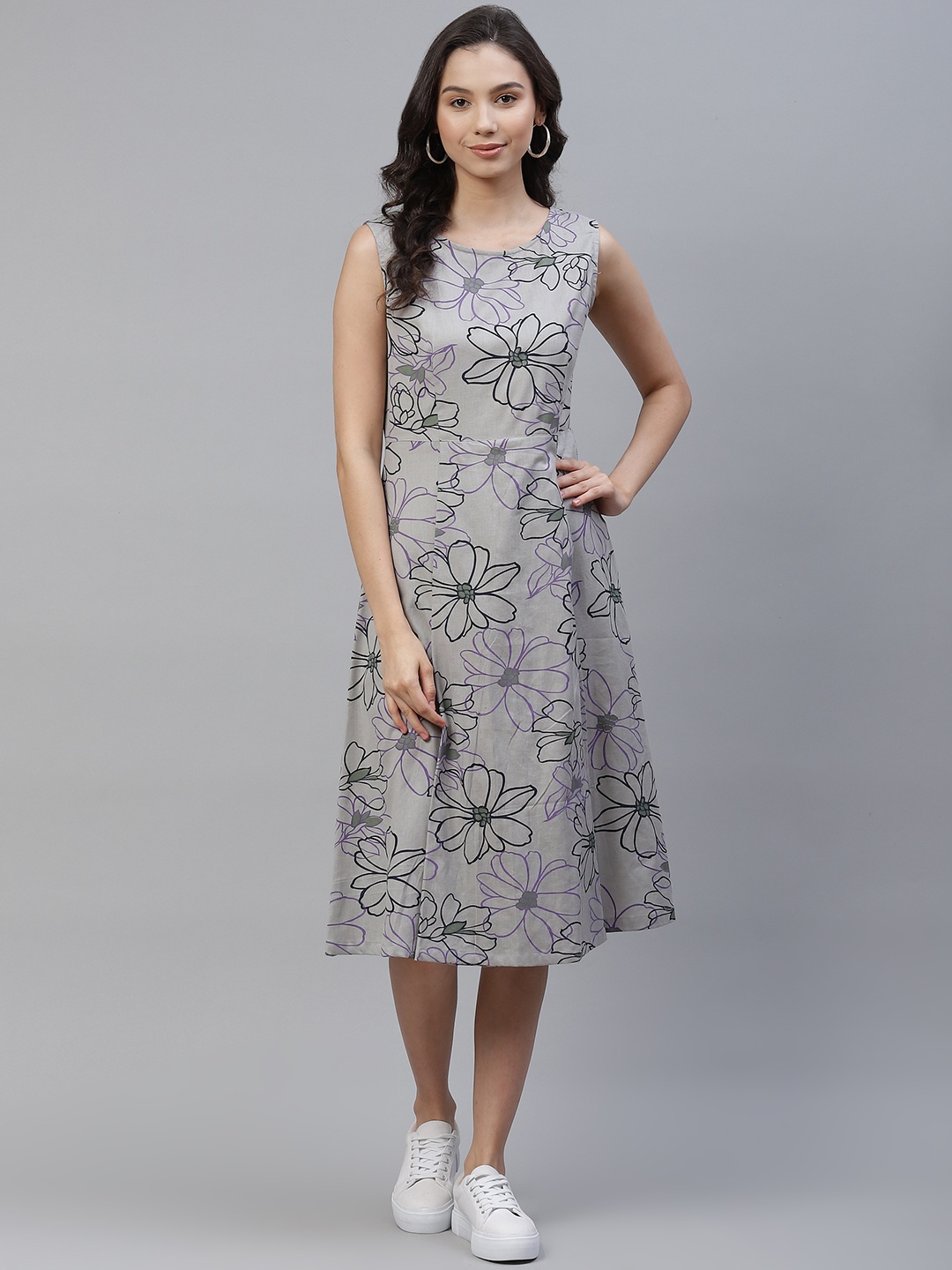 

Ayaany Women Grey & Navy Blue Floral Print Pure Cotton A-Line Dress