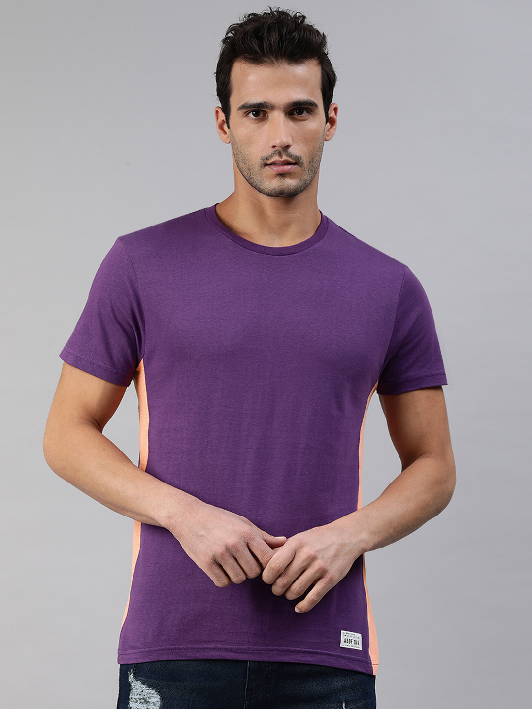 

abof Men Purple Solid Regular Fit Round Neck Pure Cotton T-shirt