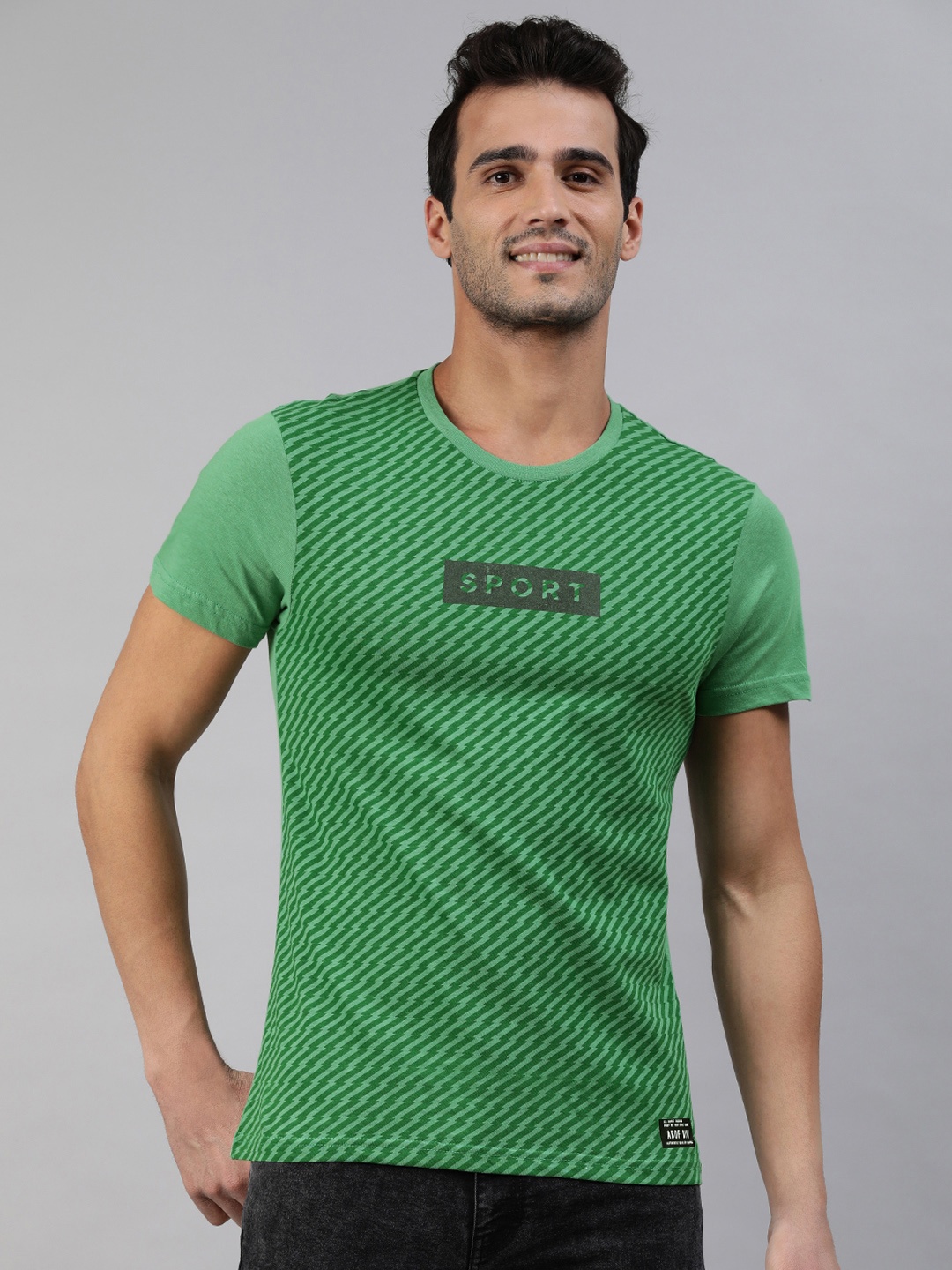 

abof Men Green Printed T-shirt