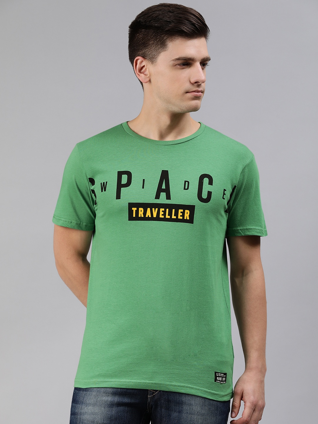 

abof Men Green Black Printed Pure Cotton T-shirt