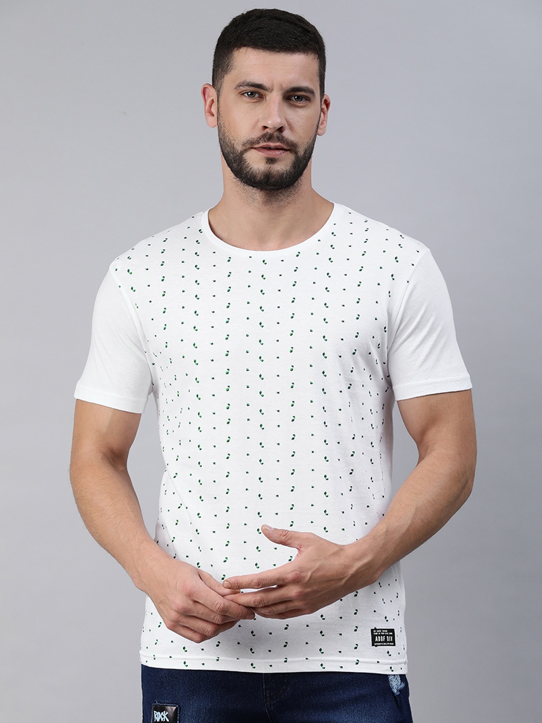 

abof Men White & Green Abstract Printed Pure Cotton T-shirt
