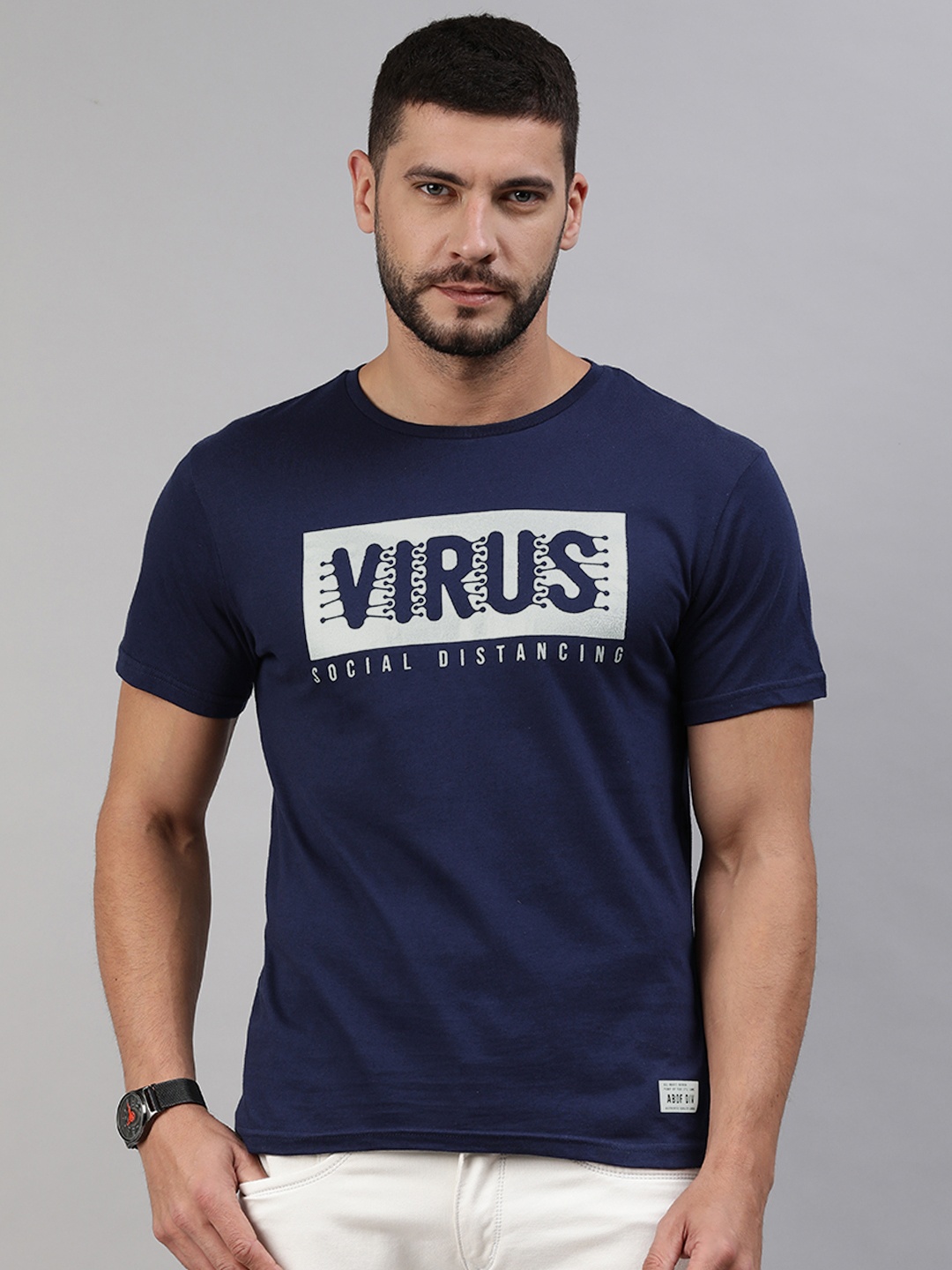 

abof Men Blue & White Typography Printed Slim Fit Pure Cotton T-shirt