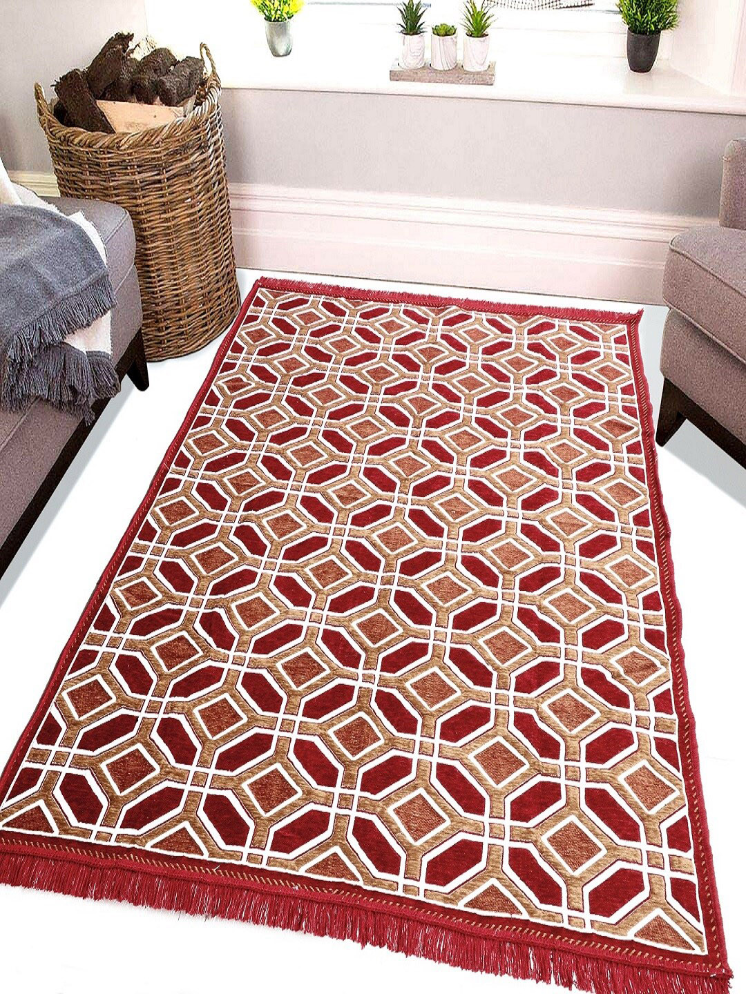 

BELLA TRUE Maroon & White Geometric Printed Rectangular Floor Carpet