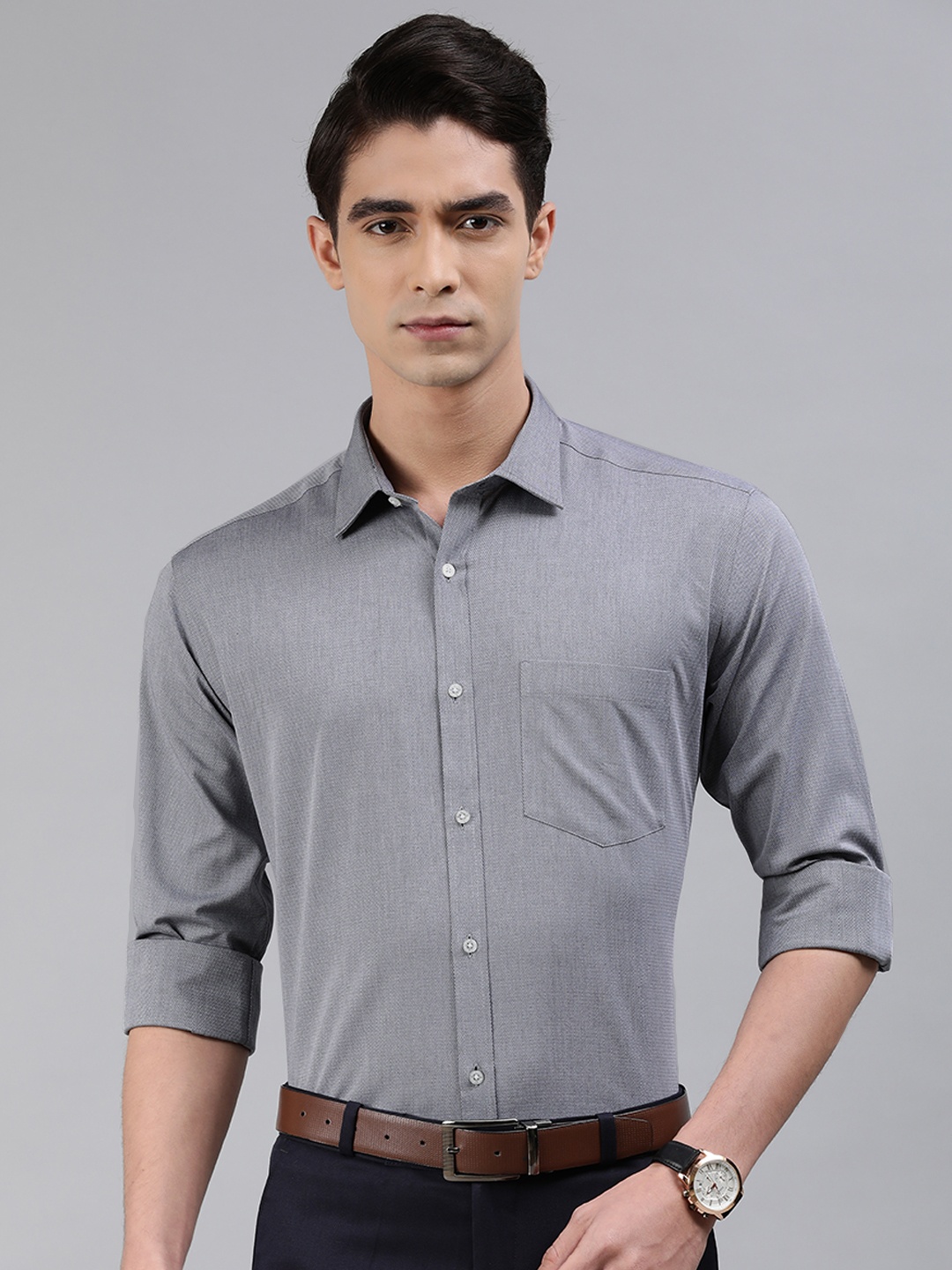 

Park Avenue Men Grey Cotton Textured Slim Fit Formal Shirt