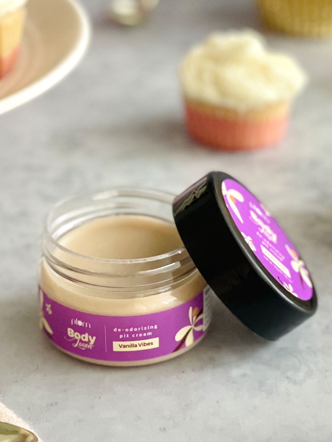 

Plum BodyLovin Vanilla Vibes De-odorizing Pit Cream with Silica 50g, Purple