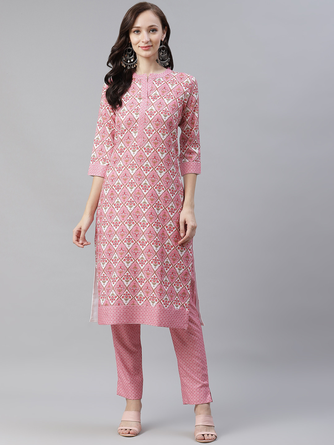 

ZIYAA Women Pink & White Floral Printed Kurta with Trousers