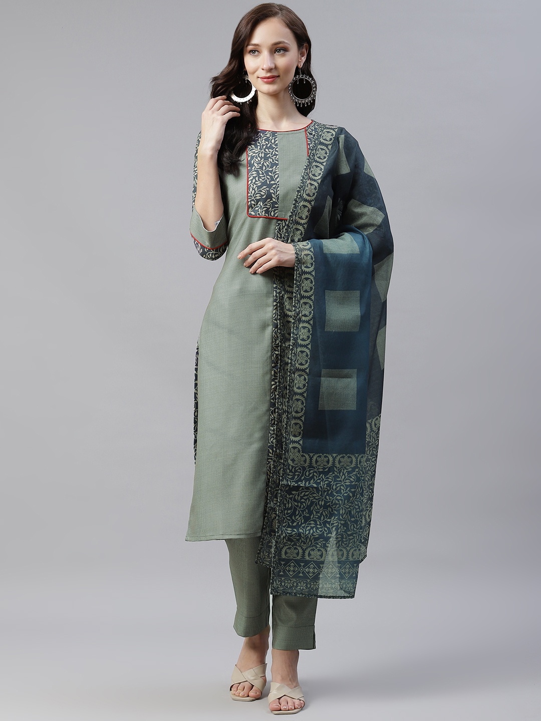 

ZIYAA Women Blue & Beige Floral Printed Kurta with Trousers & Dupatta