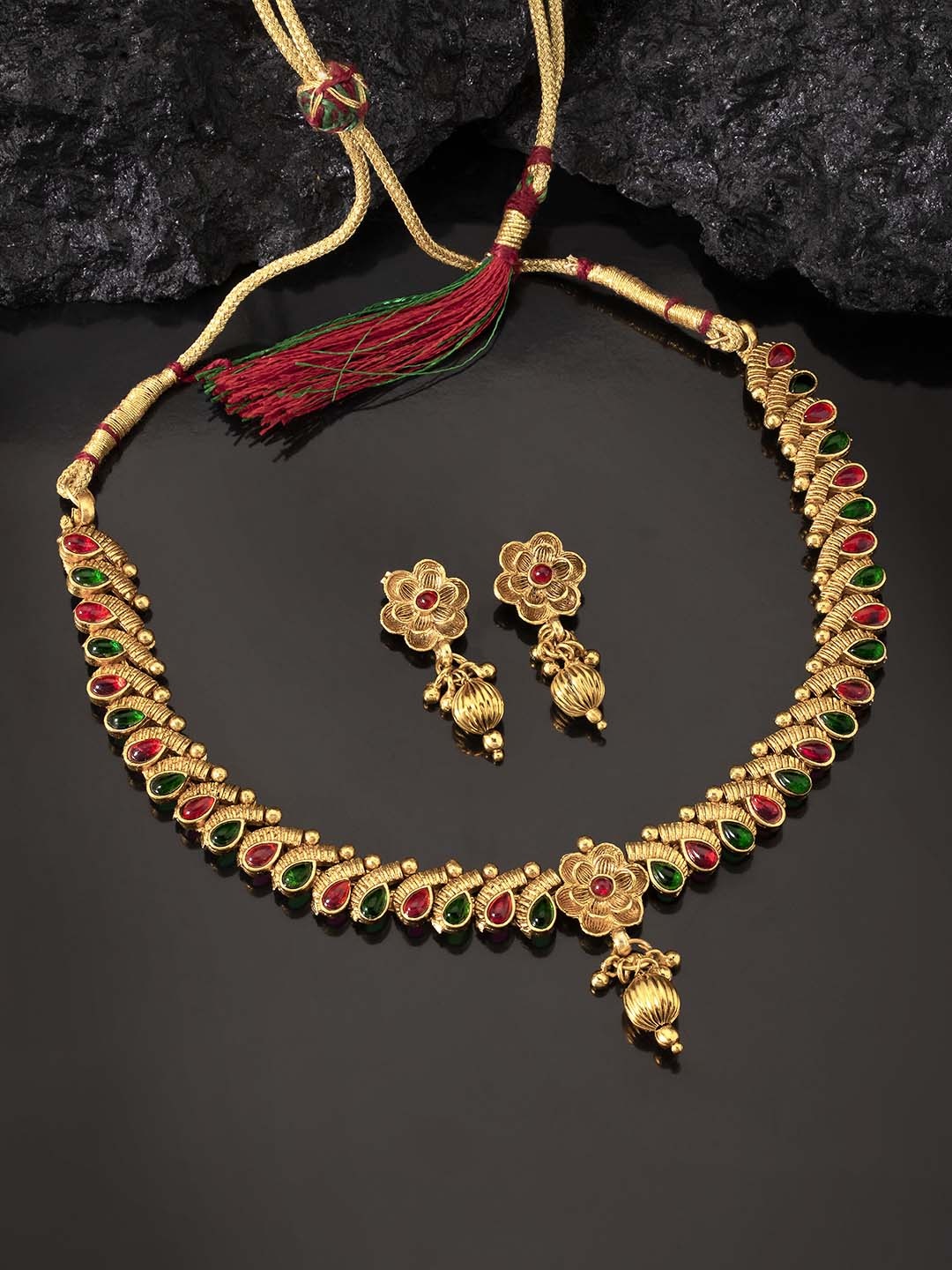 

Peora Red & Green Gold-Plated Stone Studded Handcrafted Jewellery Set