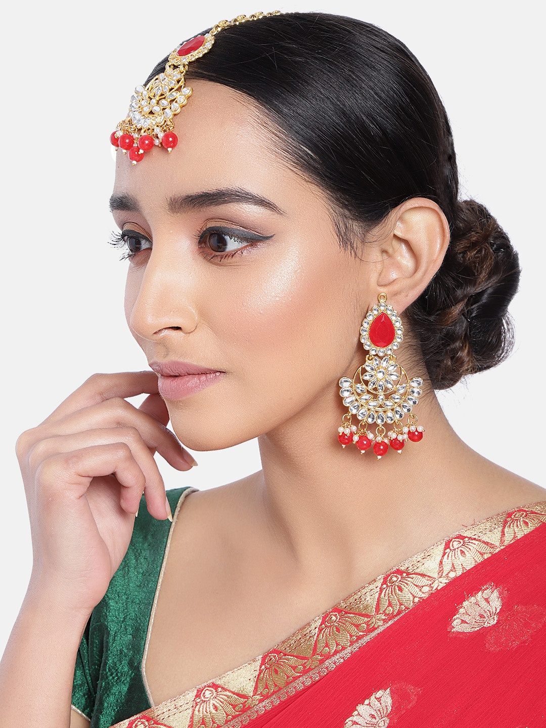 

Peora Gold-Plated Red Kundan Studded Jewellery Set