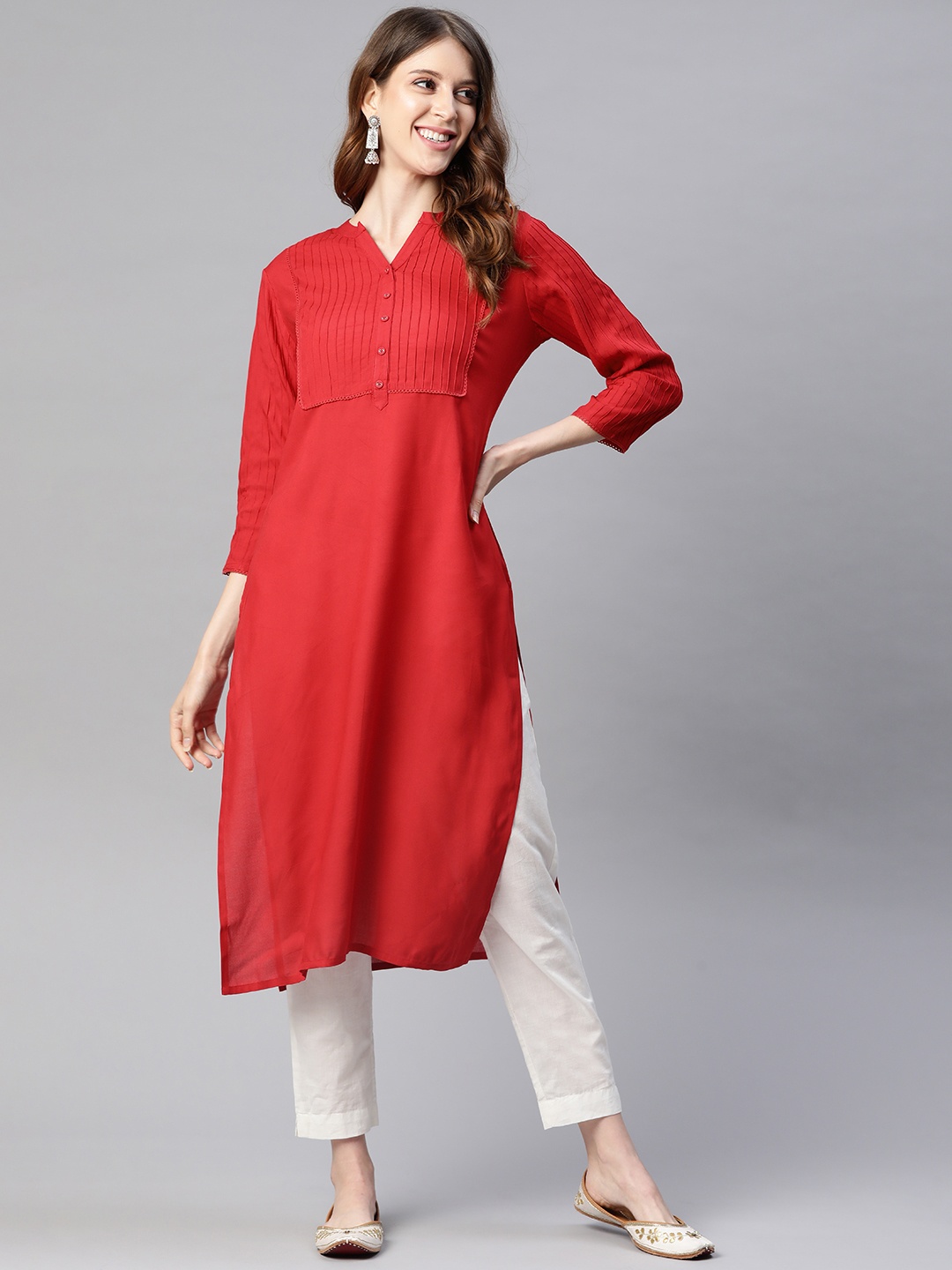 

HERE&NOW Women Red Solid Kurta With Pintuck Yoke