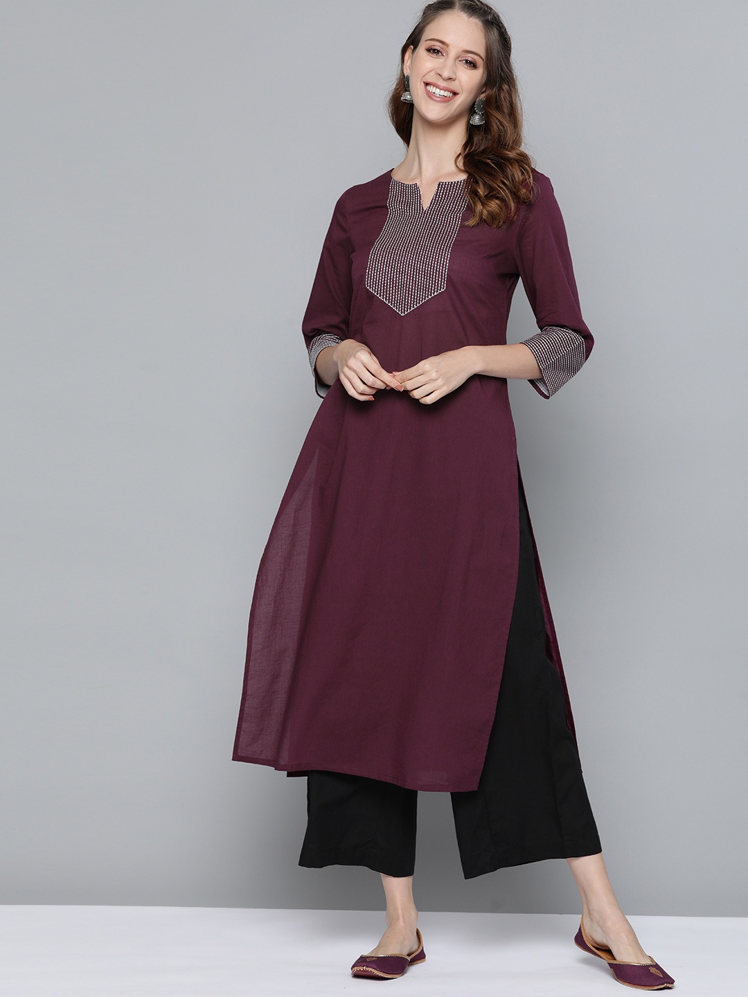 

HERE&NOW Women Purple Embroidered Pure Cotton Thread Work Kurta