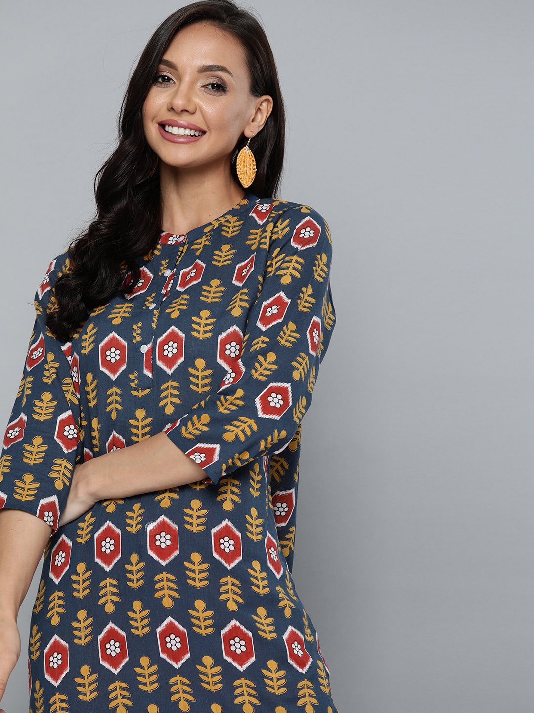 

HERE&NOW Women Navy Blue & Red Ethnic Motifs Printed Cotton Kurta