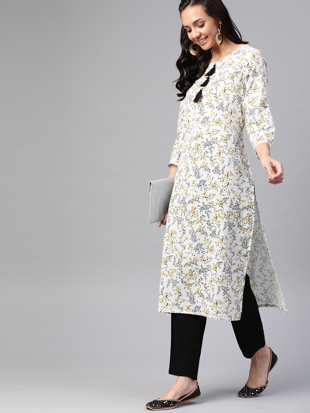 

HERE&NOW Women White & Black Pure Cotton Ethnic Motifs Printed Straight Kurta