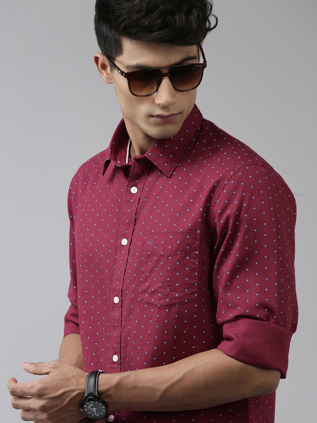 

Arrow Sport Men Magenta Slim Fit Printed Pure Cotton Casual Shirt