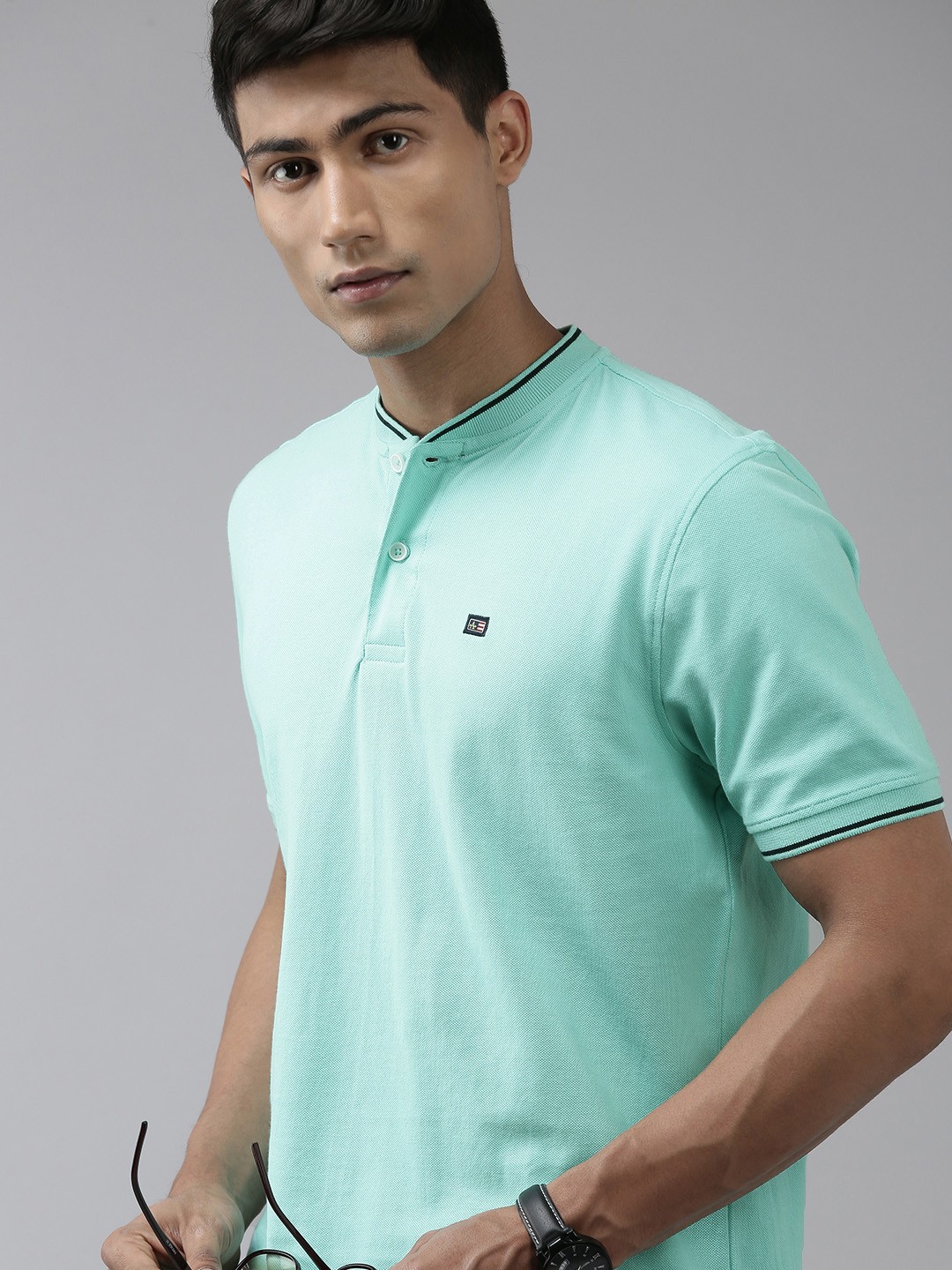 

Arrow Sport Men Green Brand Logo Mandarin Collar Pure Cotton T-shirt