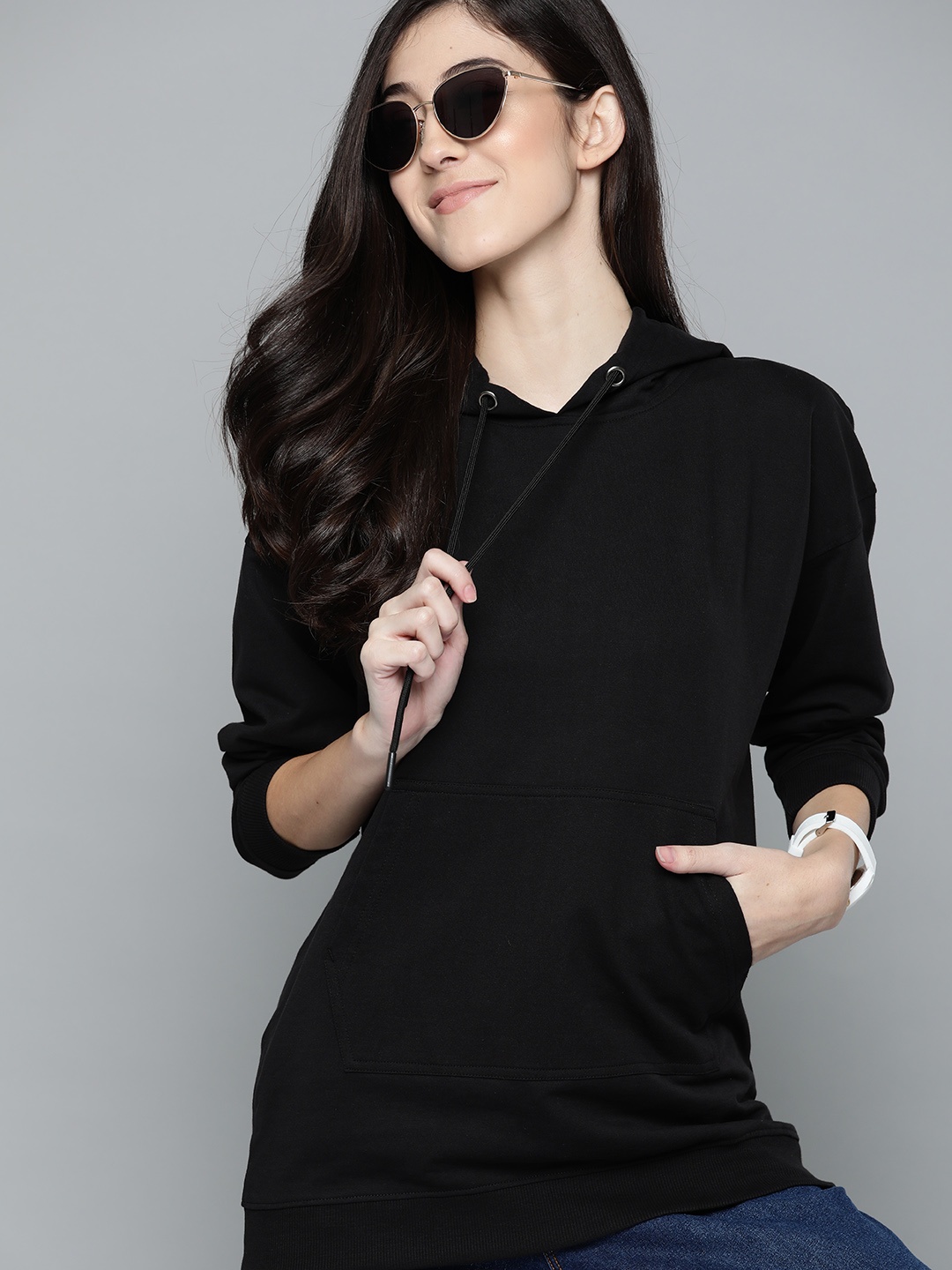

Harvard Women Black Hooded Sweatshirt