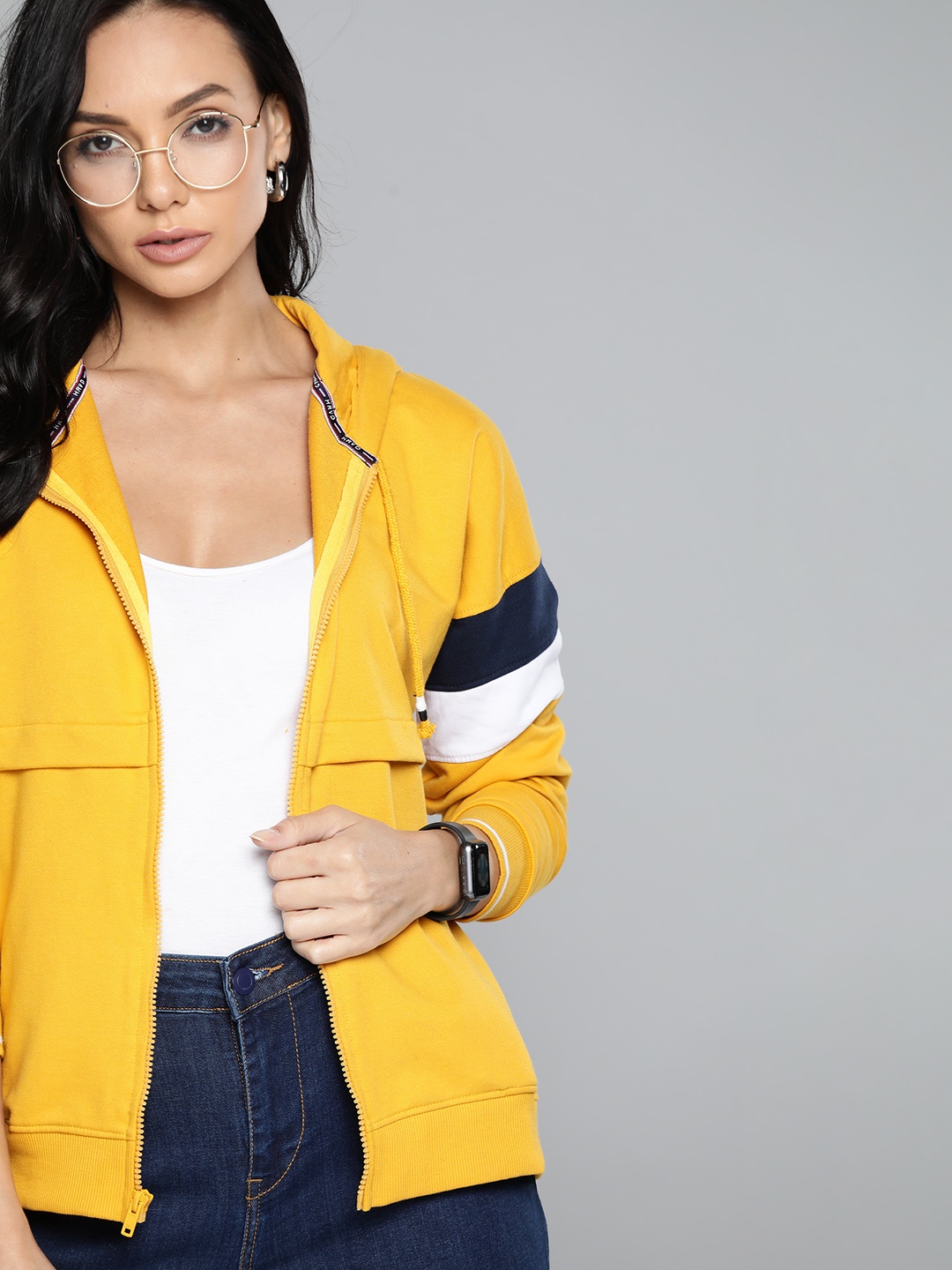 

Harvard Women Mustard Yellow Solid Hooded Sweatshirt