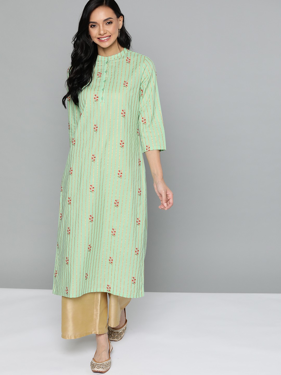 

HERE&NOW Women Green & Golden Striped Pure Cotton Straight Kurta