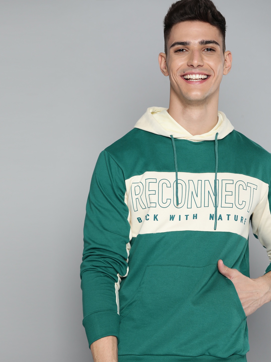 

Mast & Harbour Men Green & Off-White Colourblocked Hooded Sweatshirt