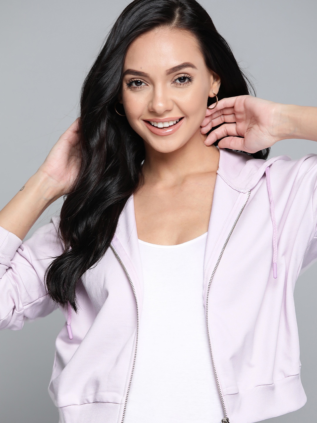 

Mast & Harbour Women Lavender Solid Relax Fit Hooded Cropped Sweatshirt