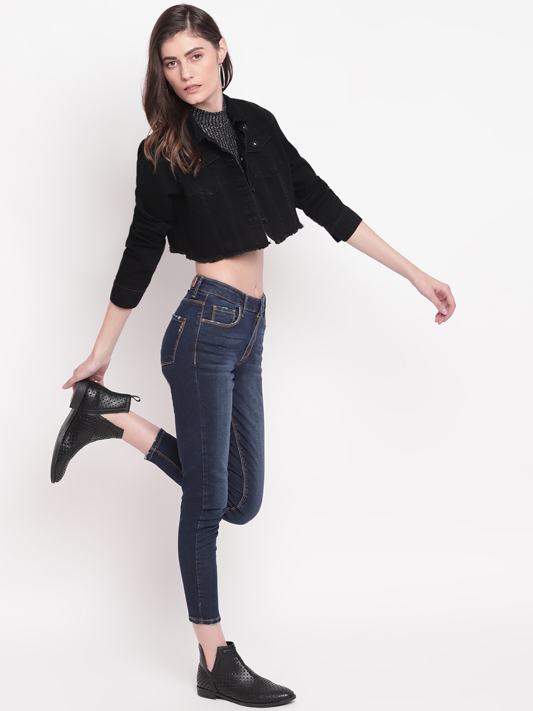 

Belliskey Women Black Crop Denim Jacket