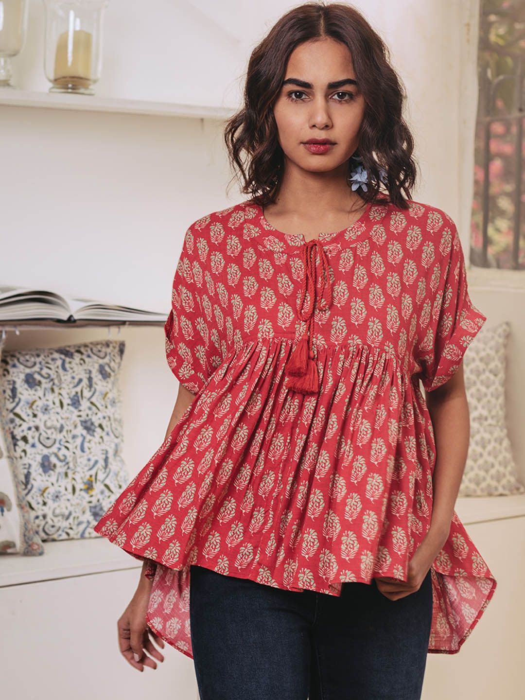 

aarke Ritu Kumar Red & Off White Tie-Up Neck Gathered High-Low Longline Top