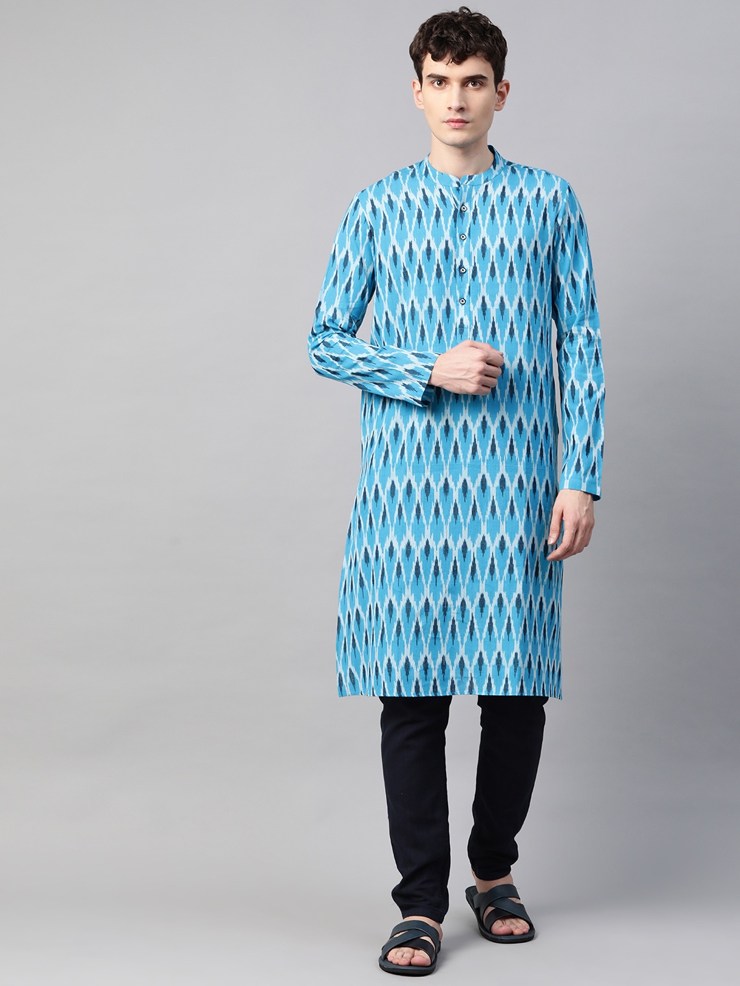 

See Designs Men Blue & White Handloom Ikat Woven Design Pure Cotton Straight Kurta
