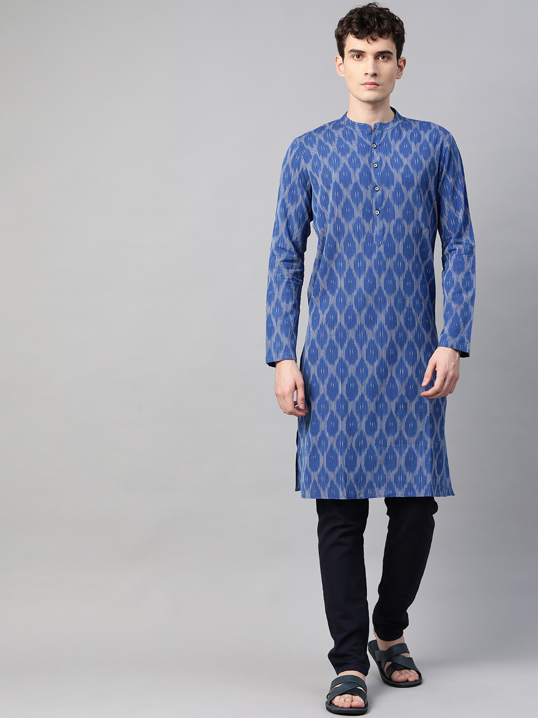 

See Designs Men Blue & White Handloom Ikat Woven Design Pure Cotton Straight Kurta