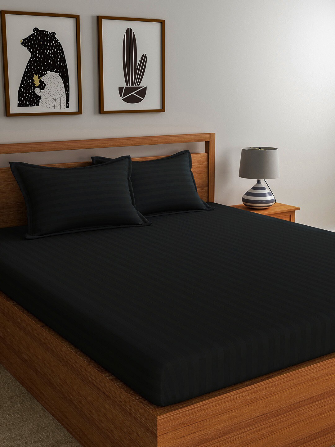 

Florida Black Striped 300 TC King Bedsheet with 2 Pillow Covers
