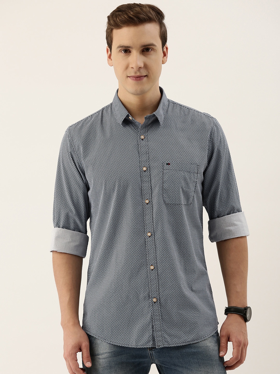 

Peter England Casuals Men Blue Slim Fit Printed Casual Shirt