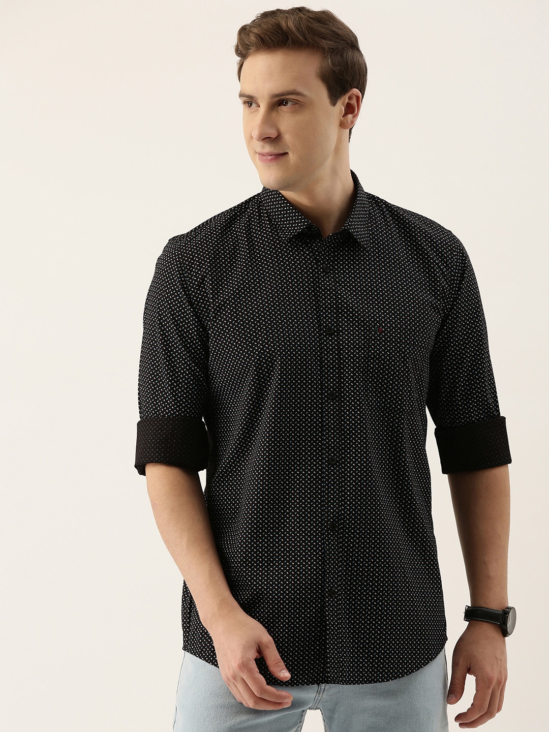 

Peter England Casuals Men Black Slim Fit Printed Pure Cotton Shirt