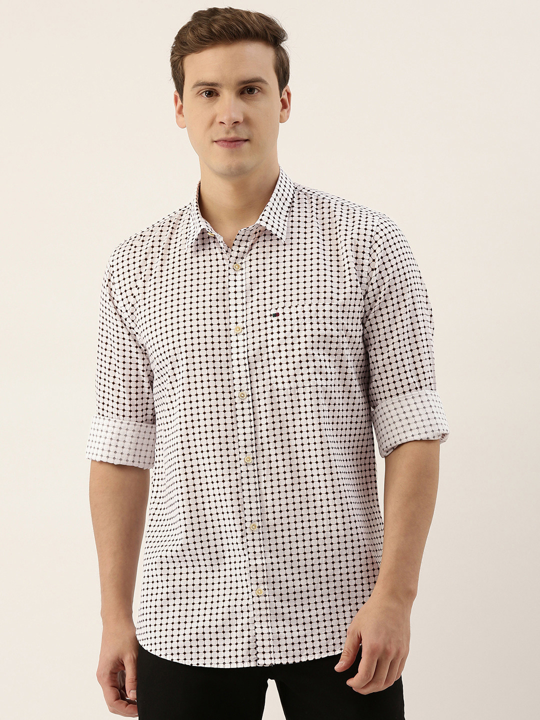 

Peter England Casuals Men White Slim Fit Printed Pure Cotton Casual Shirt