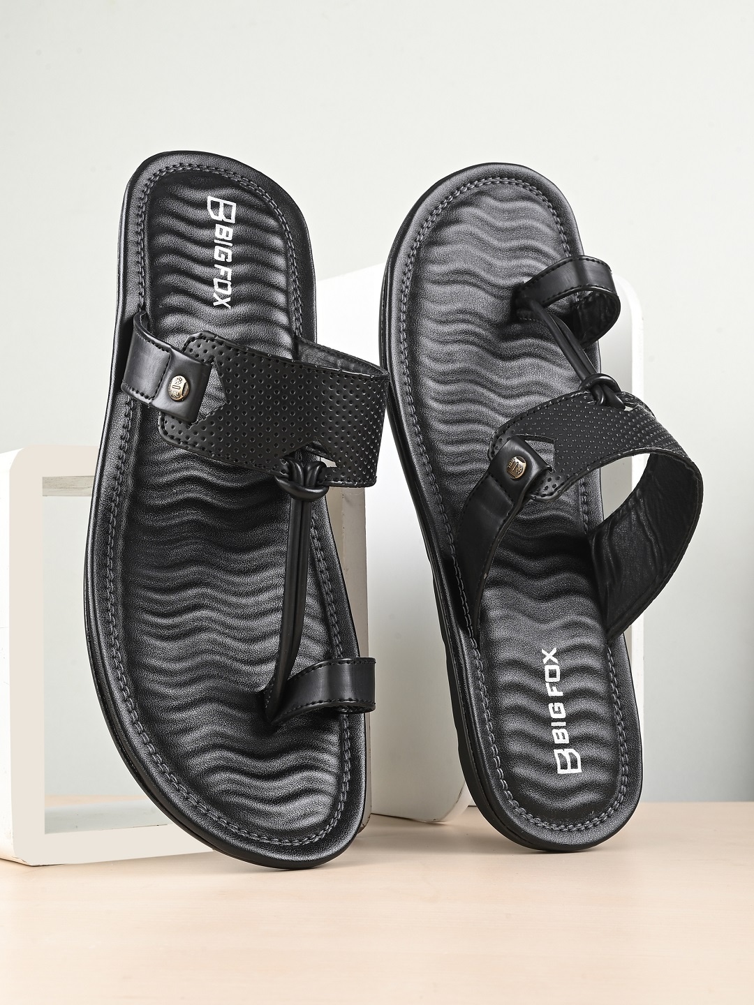 

Big Fox Men Black Comfort Sandals