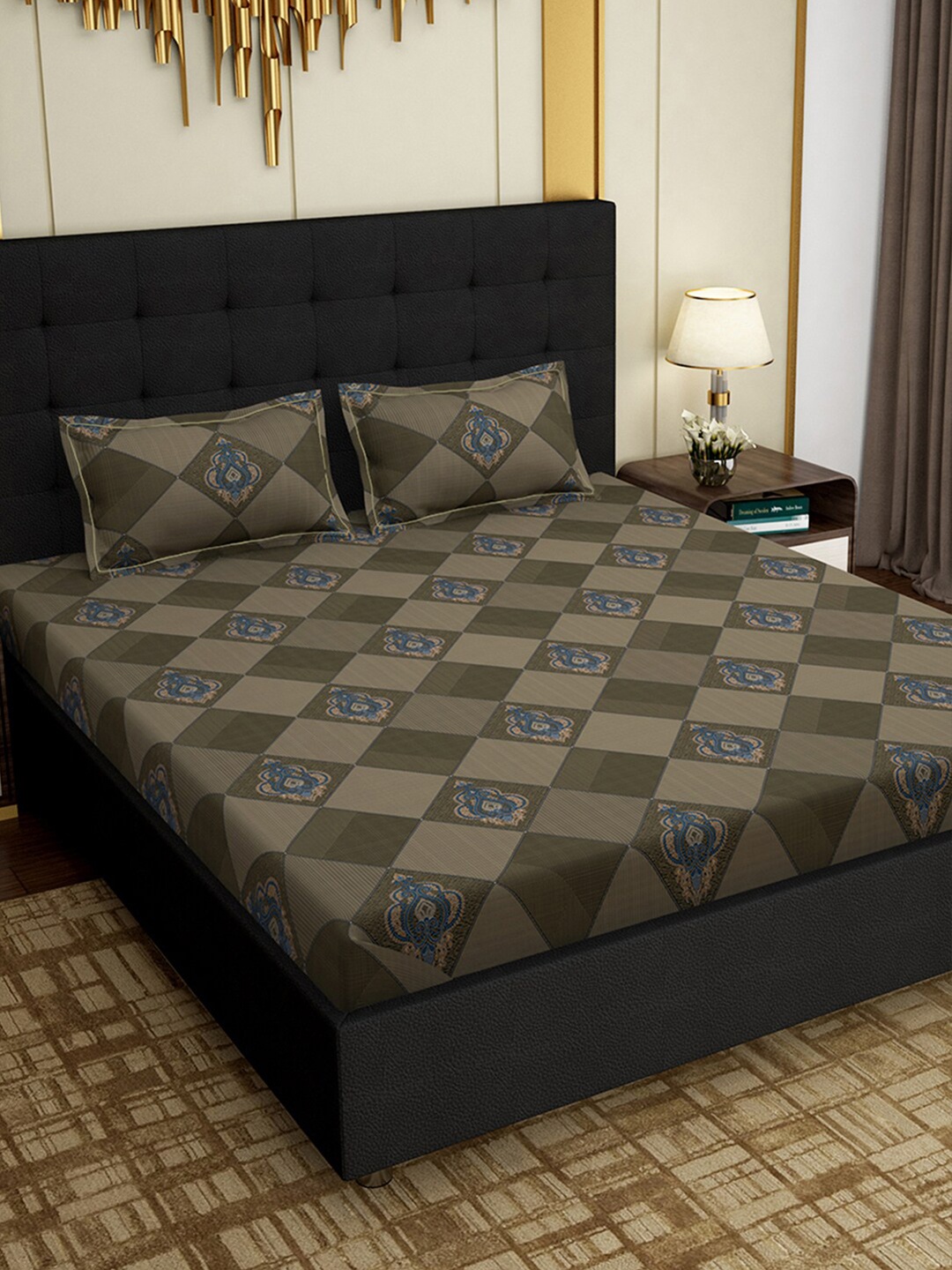 

PAVO Brown & Blue Geometric 300 TC King Bedsheet with 2 Pillow Covers