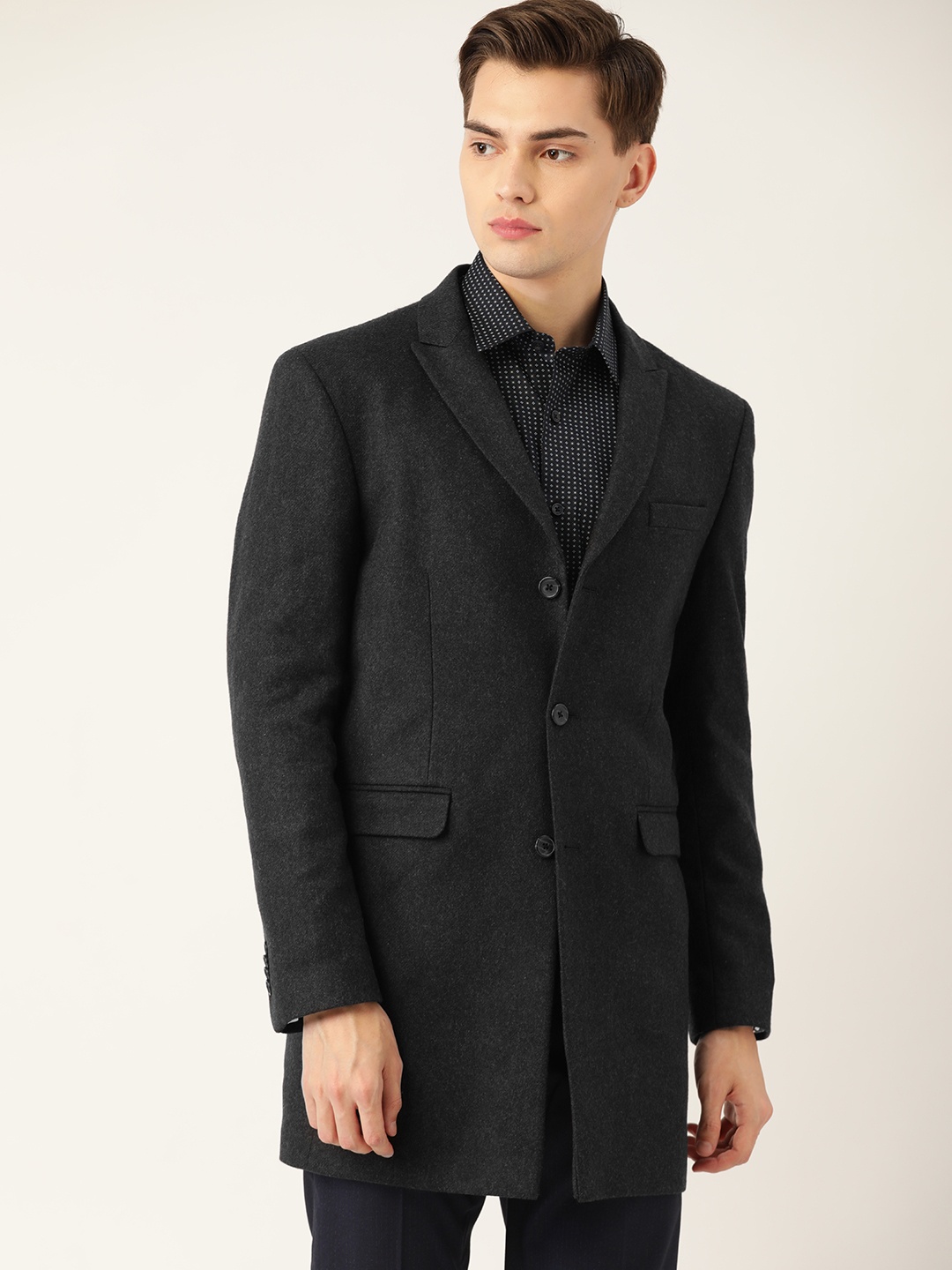 

INVICTUS Men Charcoal Grey Solid Slim Fit Single-Breasted Longline Formal Overcoat, Black