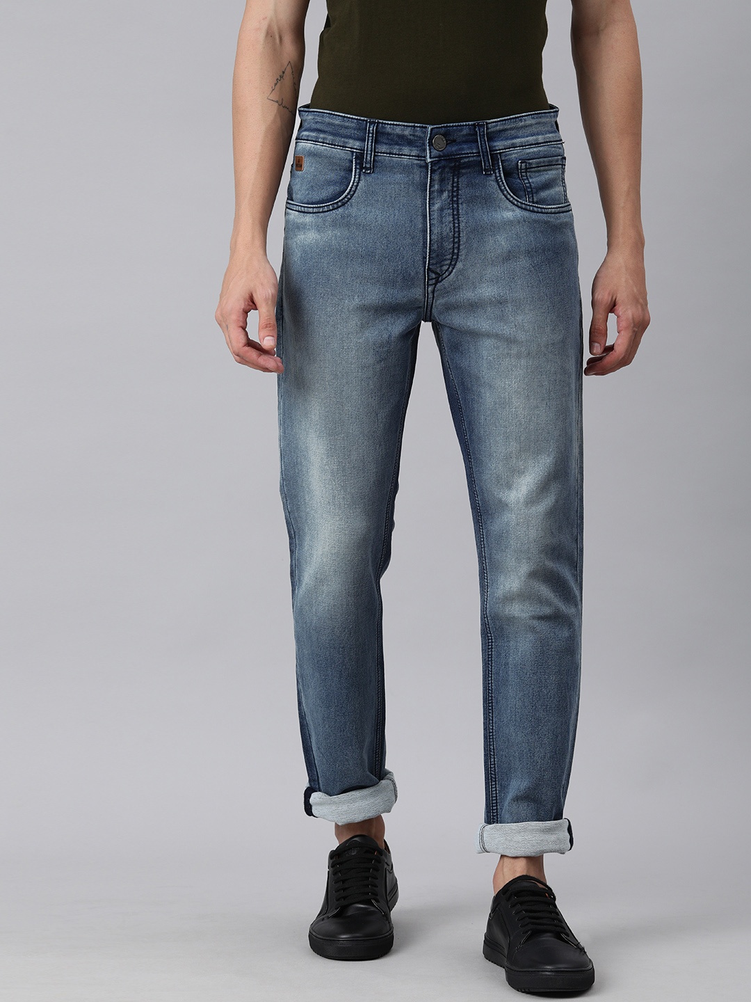 

WROGN Men Blue Slim Fit Light Fade Stretchable Jeans